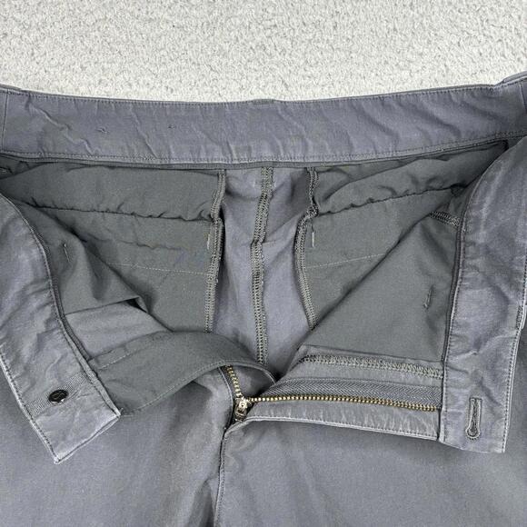 Lululemon ABC Pants Men’s 31x28 Gray Slim Warpstreme Golf Casual Flaws* - Picture 3 of 8